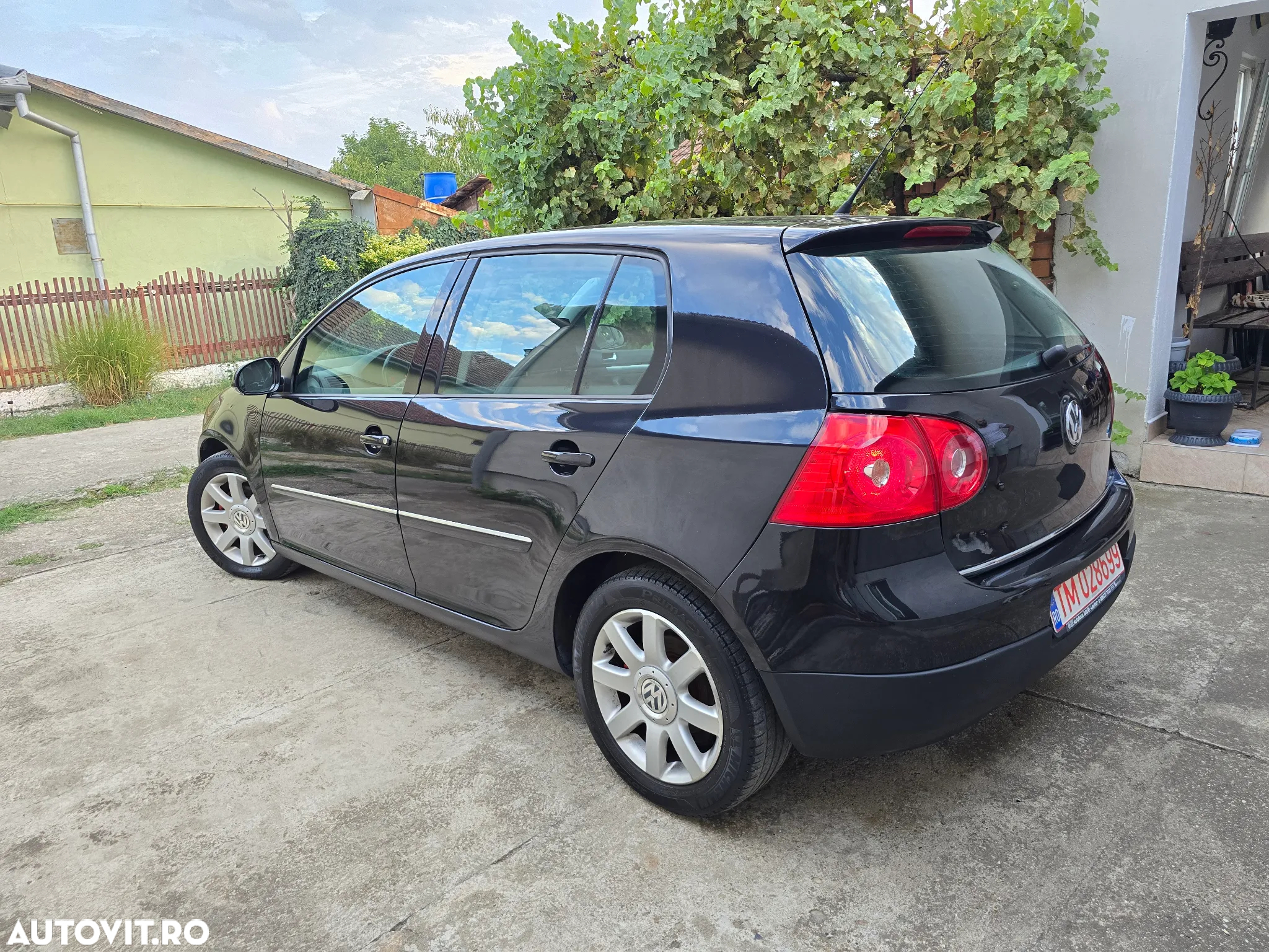 Volkswagen Golf 1.6 Comfortline - 9