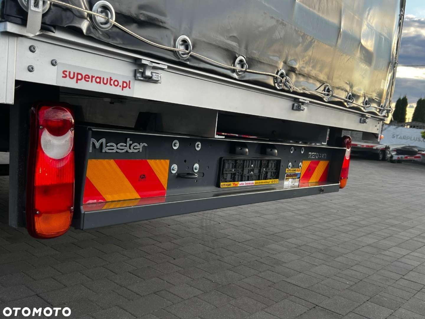 Renault Master 10 europalet - 16