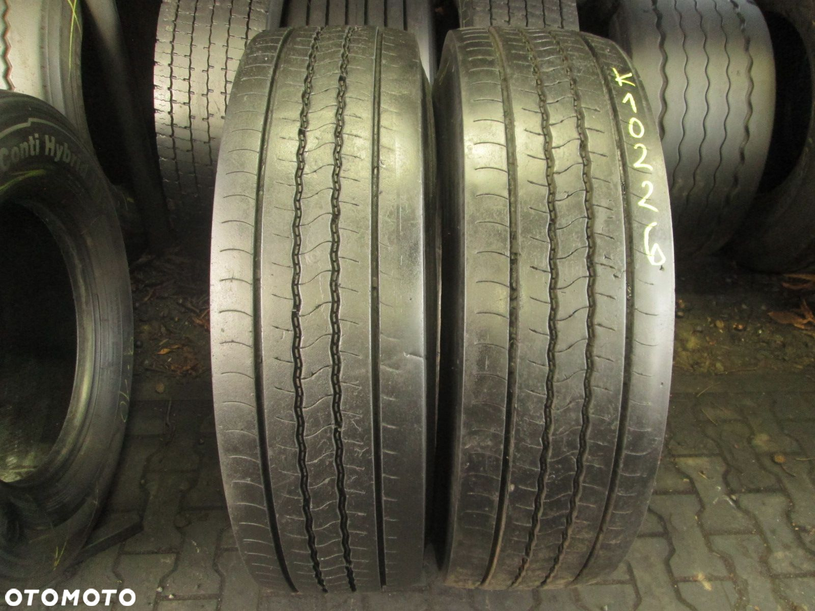 Opony ciężarowe 315/80/22.5 Bridgestone R-STEER 001. Opony ciężarowe - 2