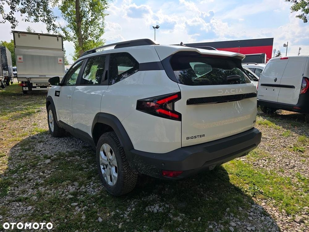 Dacia Bigster 1.2 TCe mHEV Essential 4x4 - 6