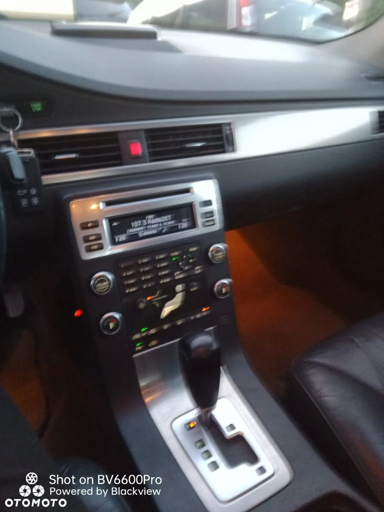 Volvo S80 2.5T Momentum - 6