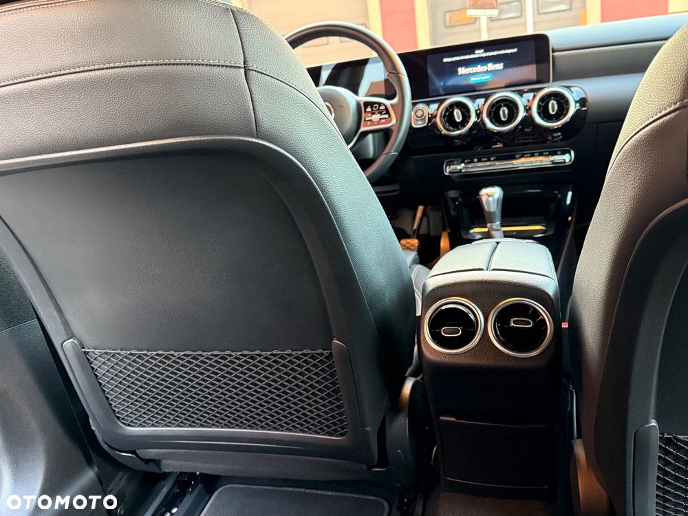 Mercedes-Benz Klasa A 180 Edition 2020 - 14