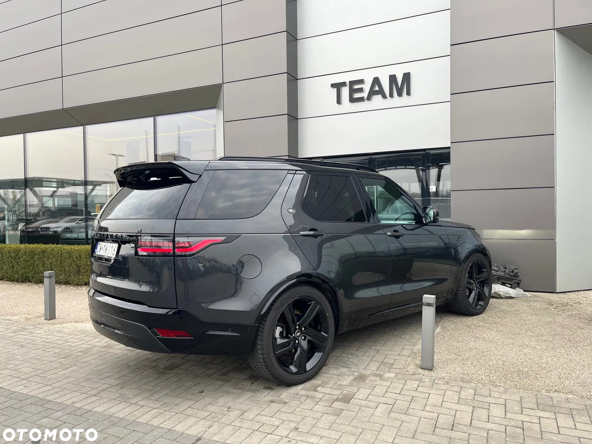 Land Rover Discovery - 5