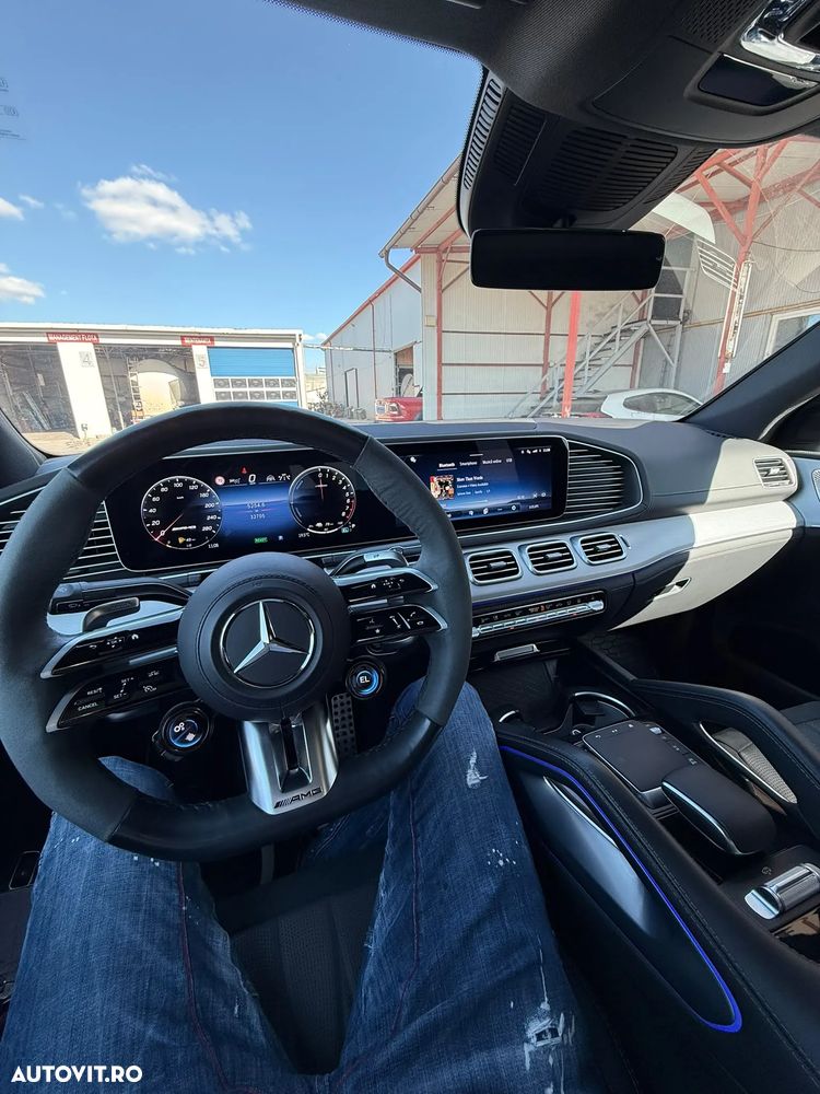 Mercedes-Benz GLE AMG 53 4MATIC+ PHEV - 13