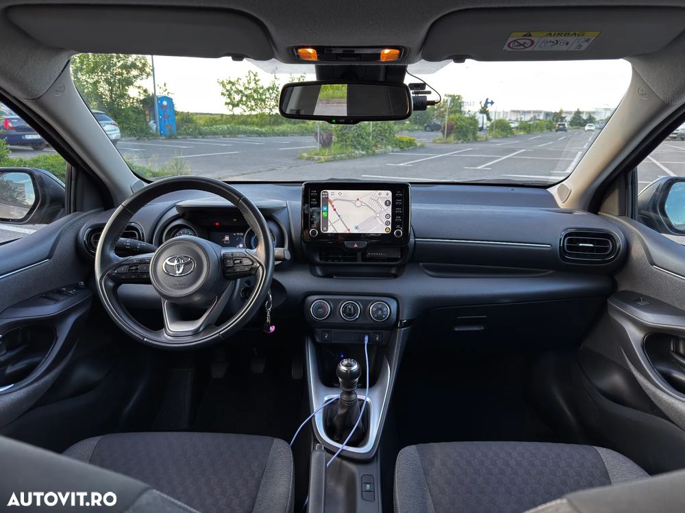 Toyota Yaris 1.5 MT Dynamic - 11
