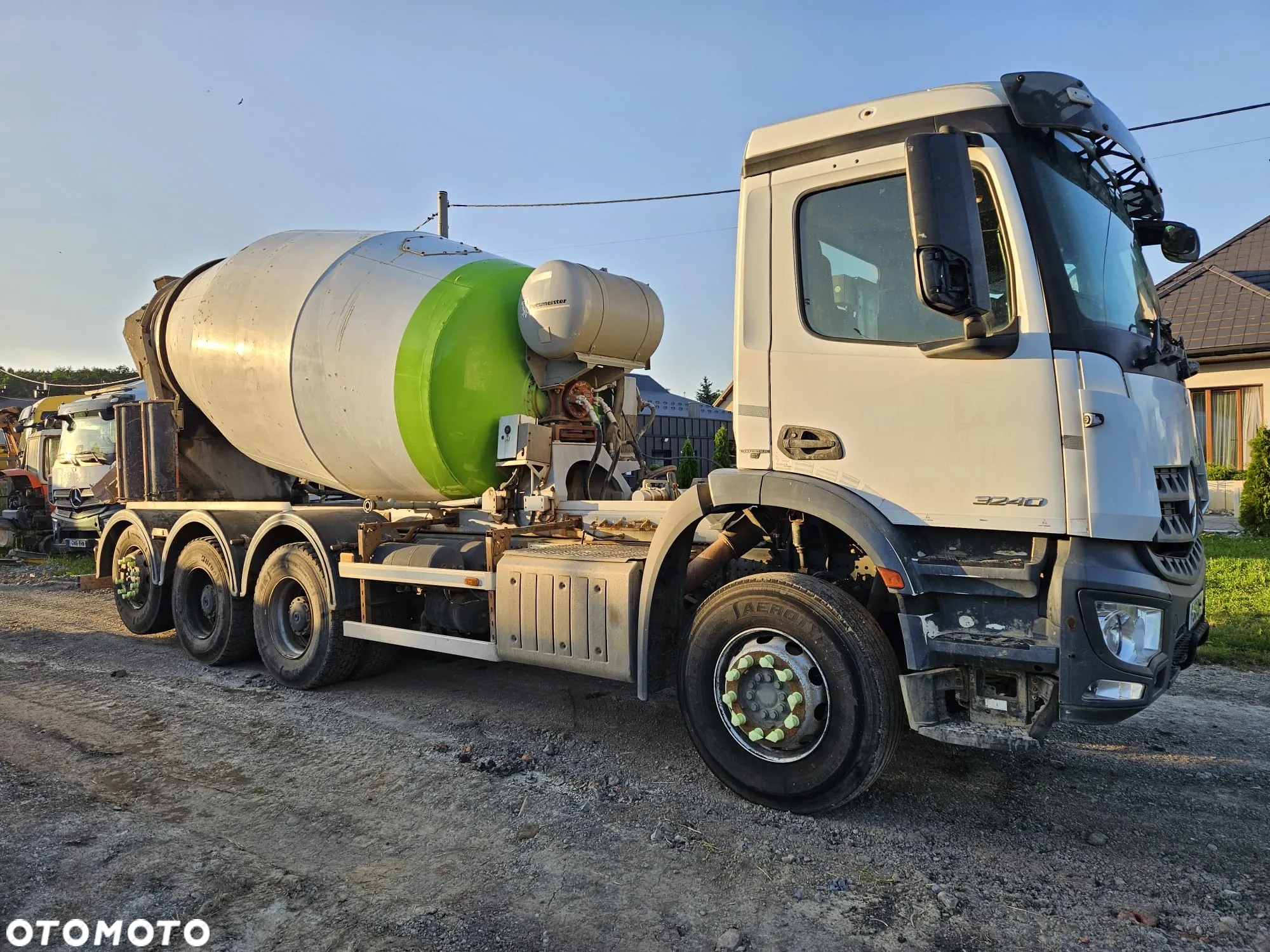 Mercedes-Benz AROCS 3240 8X4 - 9