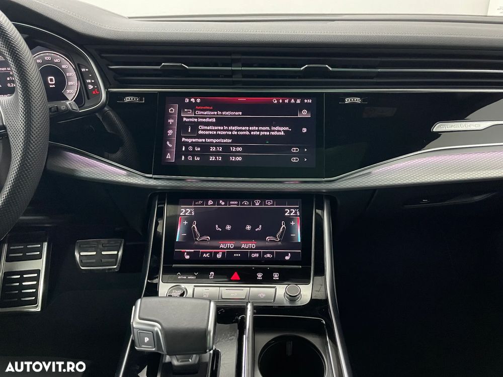 Audi Q8 SUV TFSI e quattro 290 kW tiptronic - 30