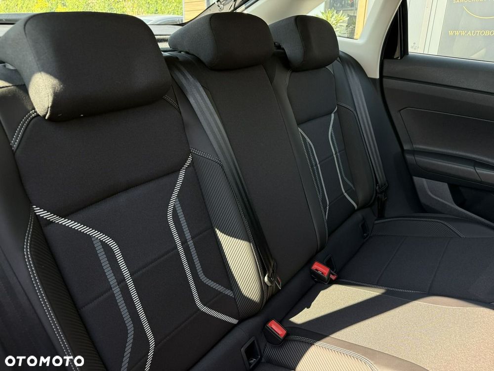 Volkswagen Taigo 1.5 TSI ACT Style DSG - 28