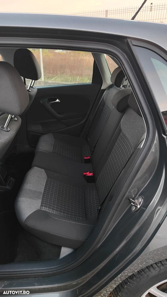 Volkswagen Polo - 9