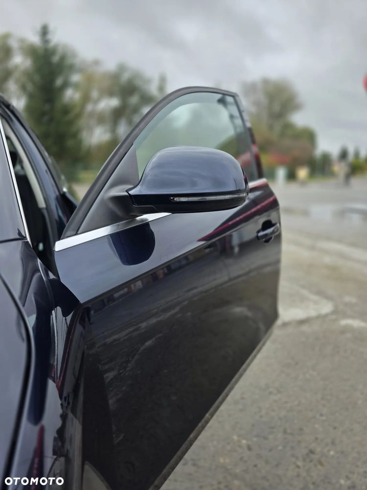 Audi A4 Limousine - 9