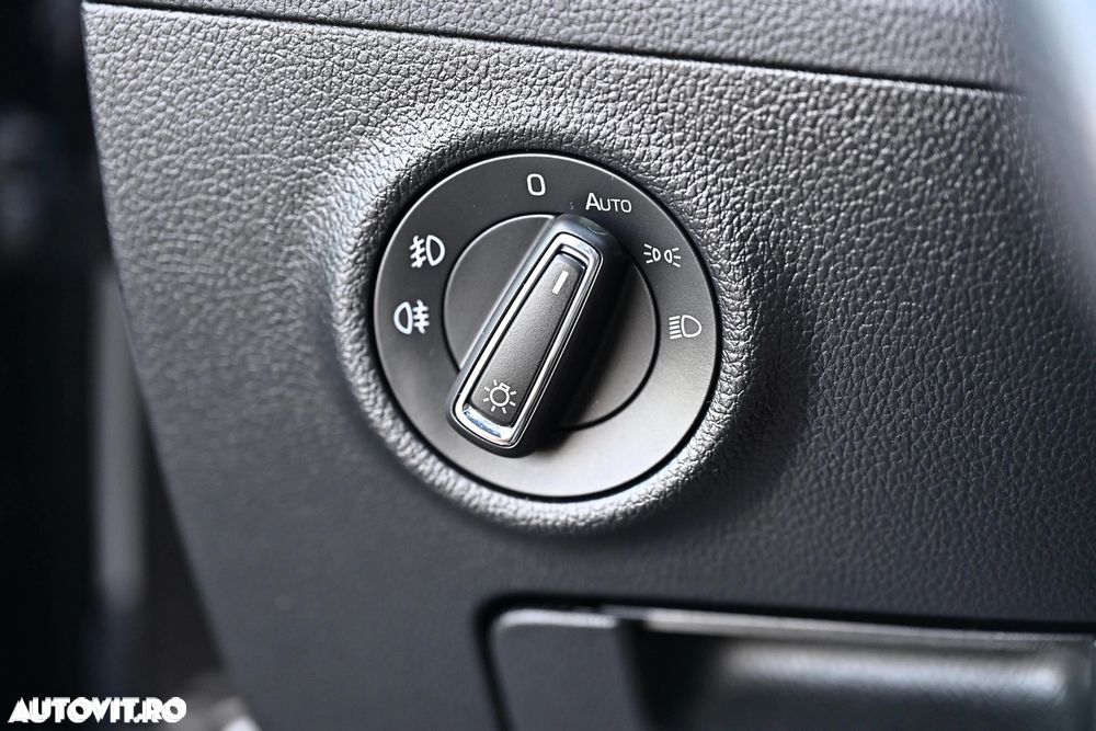 Skoda Superb 2.0 TDI DSG Ambition - 15