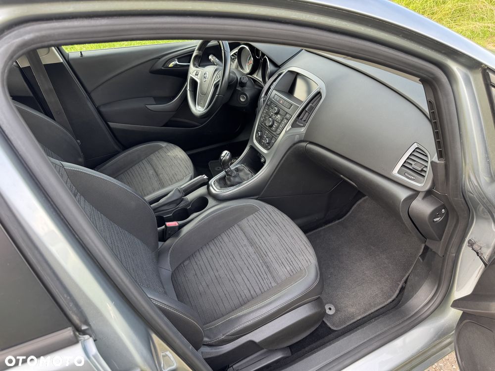 Opel Astra 1.6 CDTI Active - 11