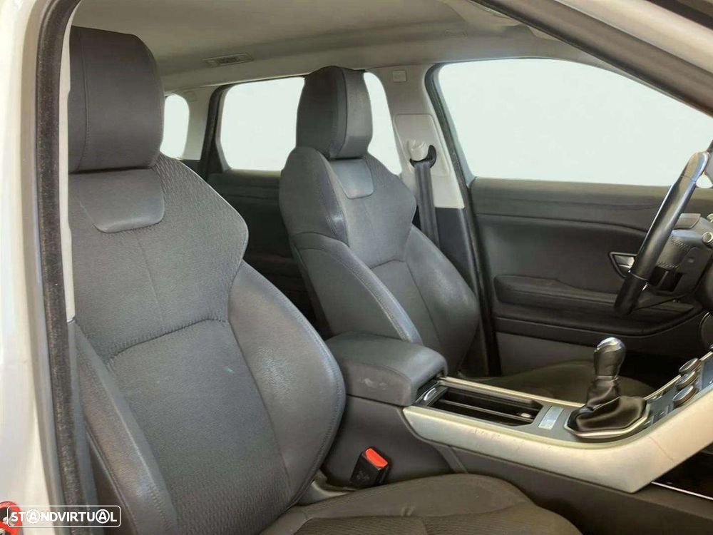Land Rover Range Rover Evoque - 15
