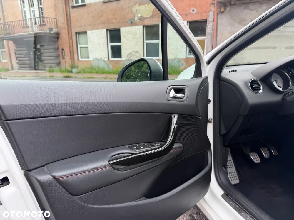 Peugeot 308 1.6 THP GTi - 8