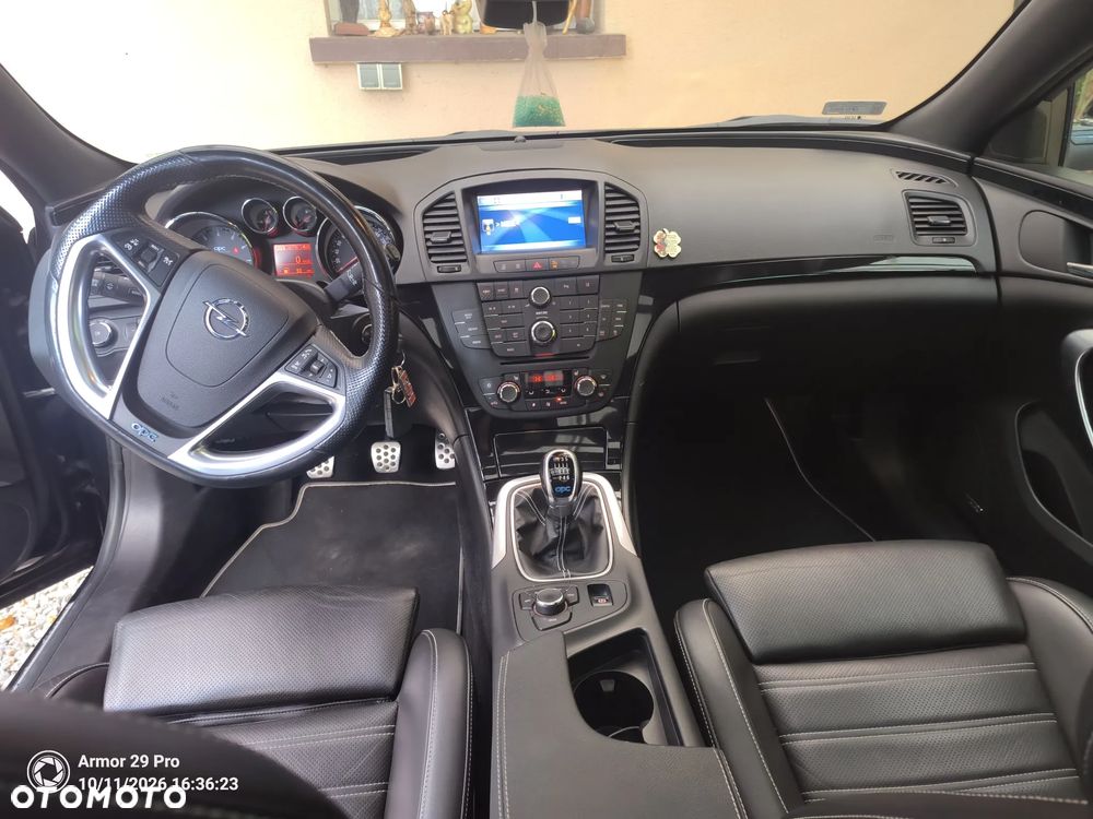 Opel Insignia - 10