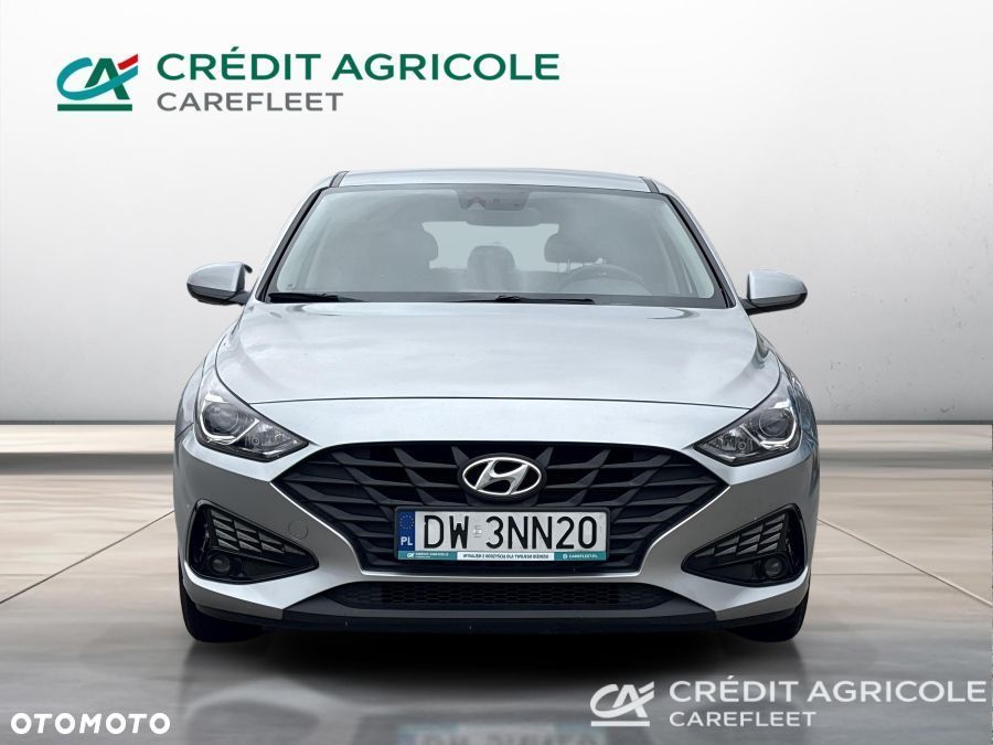 Hyundai i30 1.5 DPI Classic + - 9