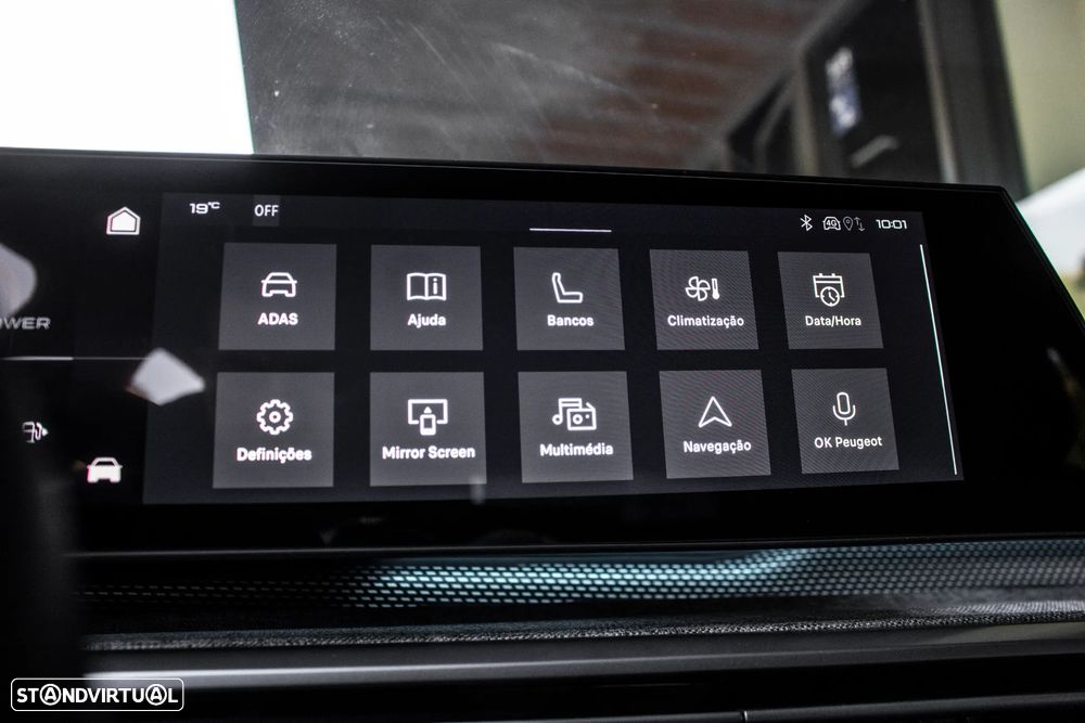 Peugeot 5008 Hybrid 136 e-DSC6 GT - 42