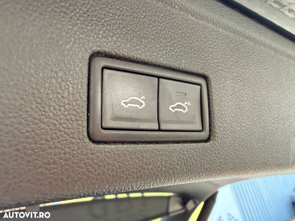 Volkswagen Touareg V6 TDI Elegance - 18