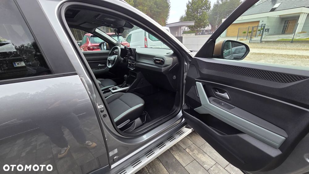 Dacia Bigster 1.2 TCe mHEV Extreme 4x4 - 34