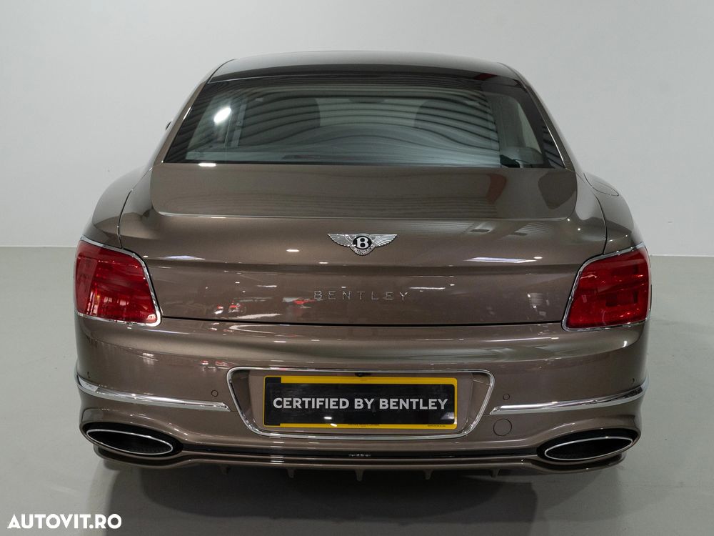 Bentley Flying Spur V8 PHEV Mulliner - 6