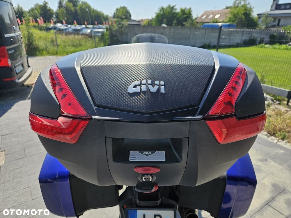 Honda CBF - 8