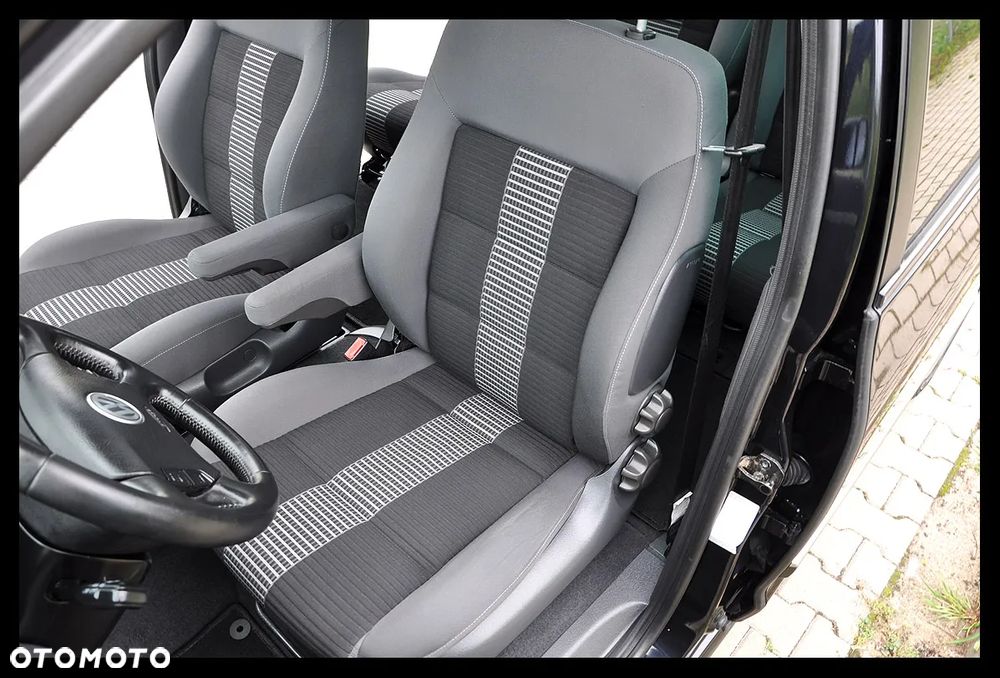 Volkswagen Sharan 2.0 United - 23