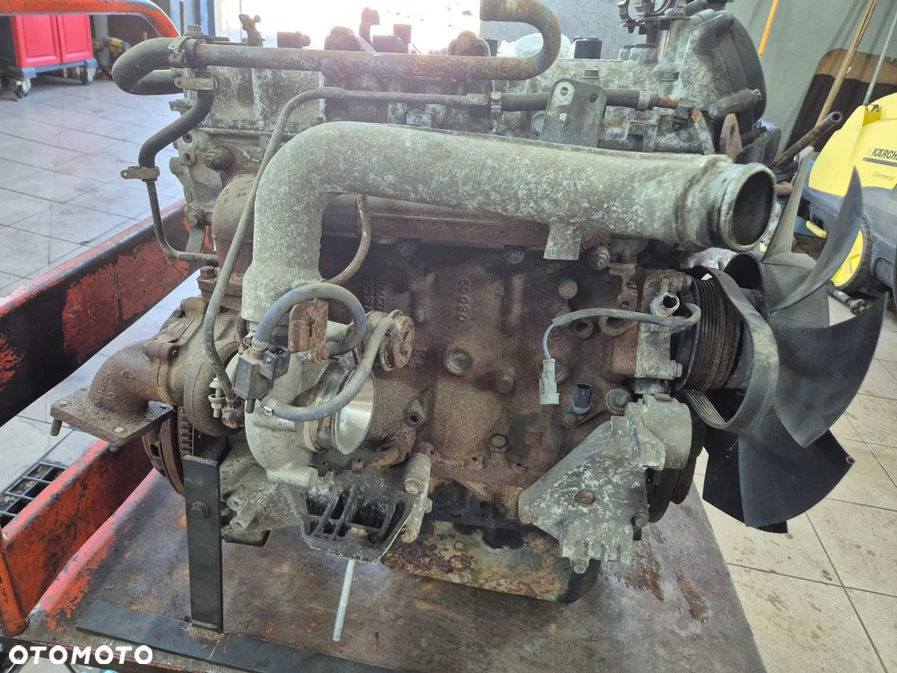 SILNIK IVECO DAILY IV 3.0 CNG  06-12r. EURO 4 - 1