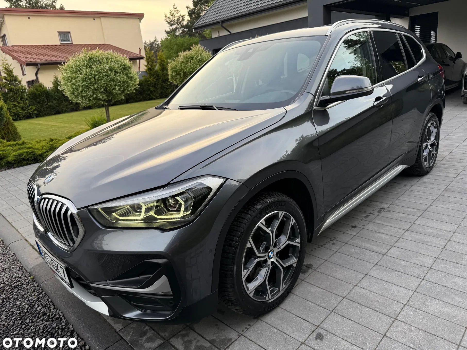 BMW X1 xDrive18d xLine - 1