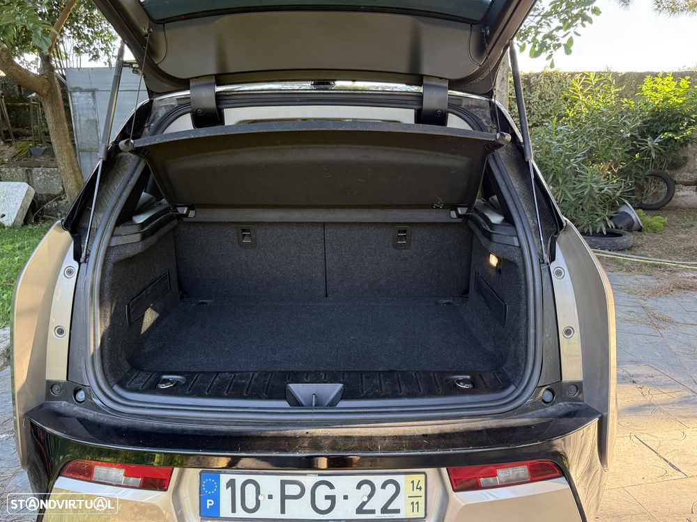 BMW i3 (60 Ah) - 23