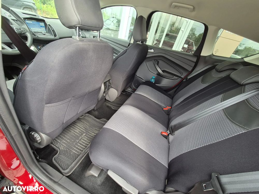Ford Kuga 2.0 TDCi 4WD Trend - 15