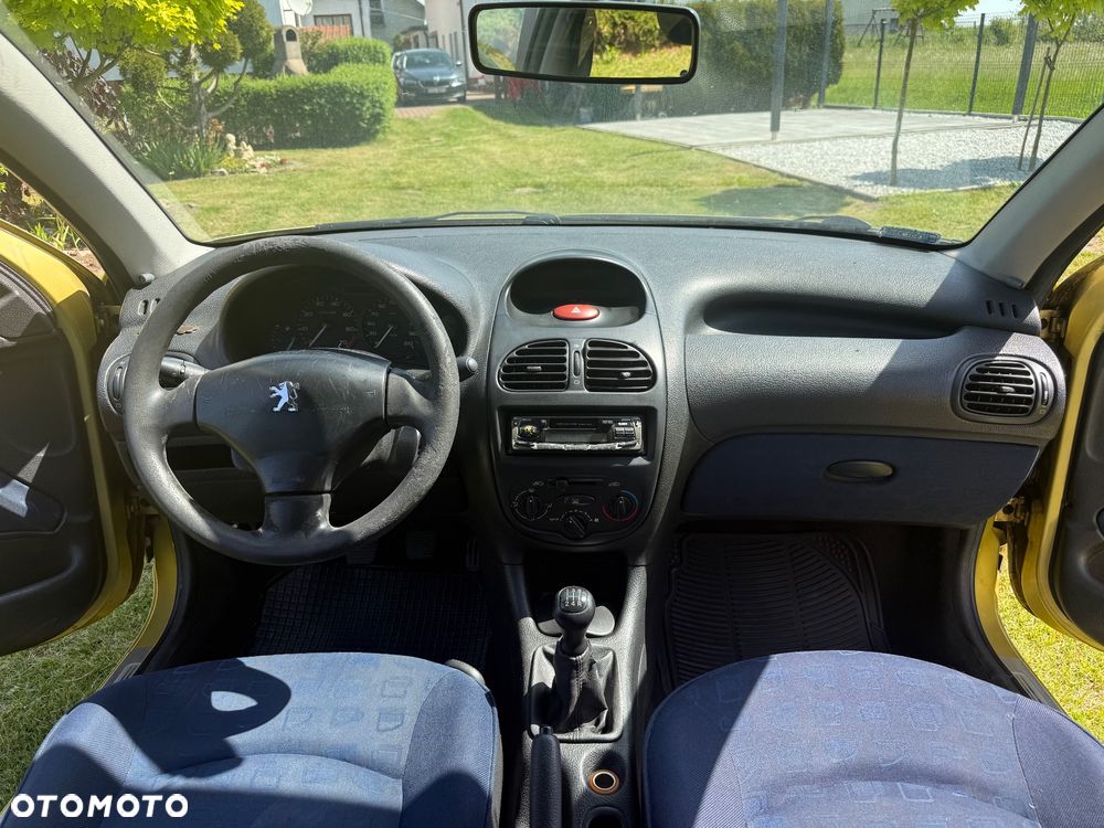 Peugeot 206 1.1 X-Line - 8