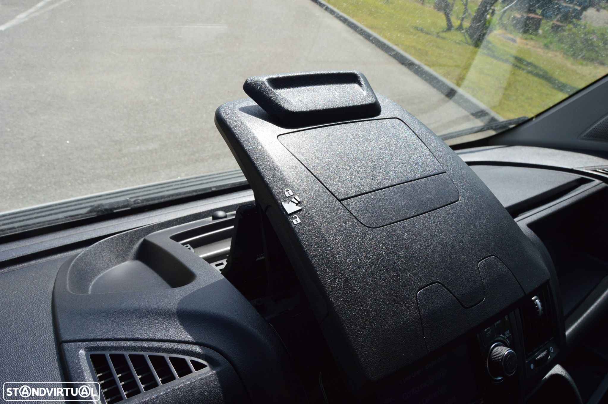 Peugeot Boxer 2.2 BlueHDi 333 L2 CD - 18