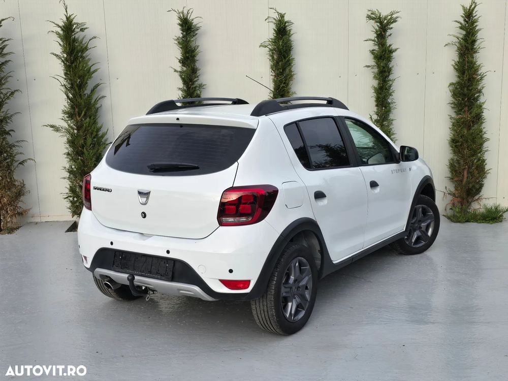 Dacia Sandero Stepway TCe 90 Prestige - 3