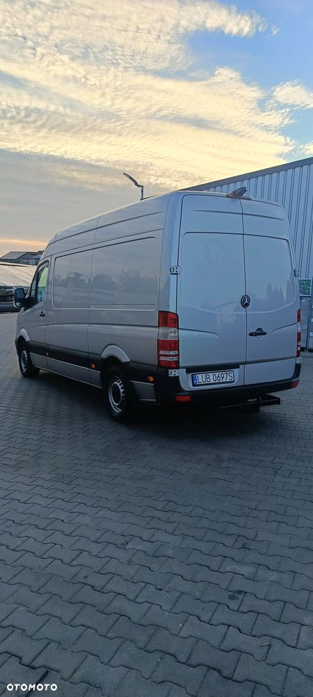 Mercedes-Benz Sprinter - 10