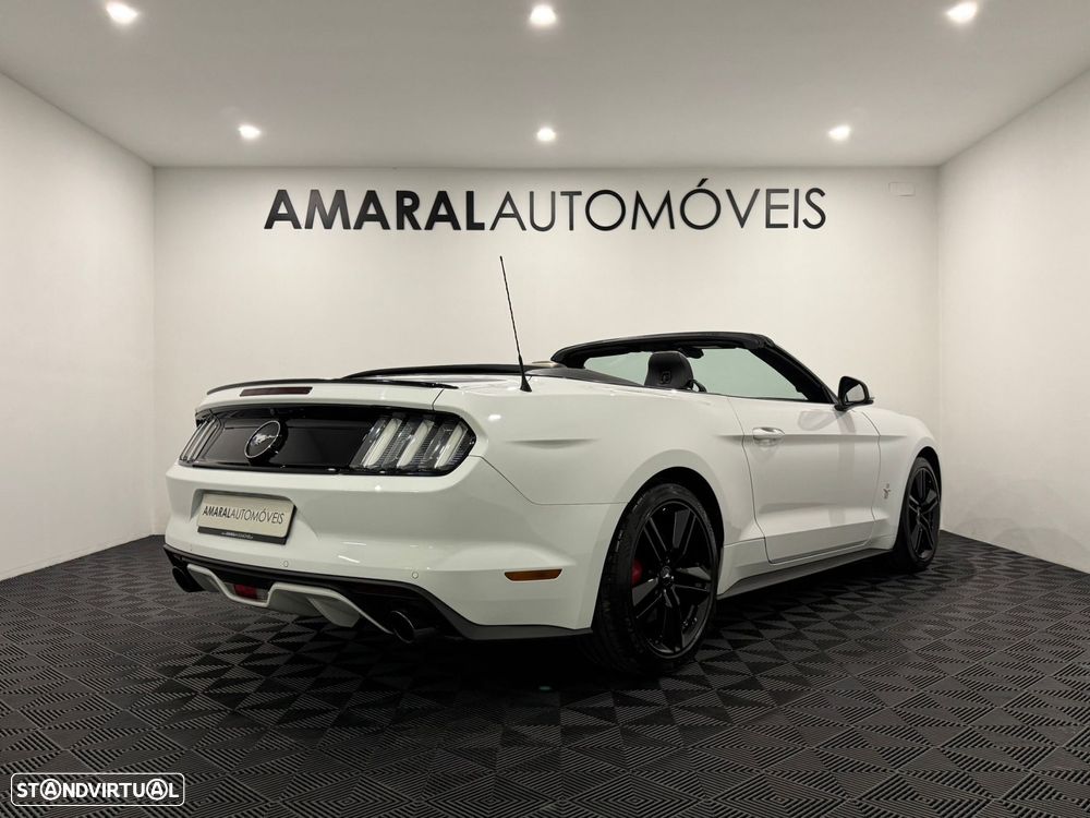 Ford Mustang 2.3i EcoBoost - 6