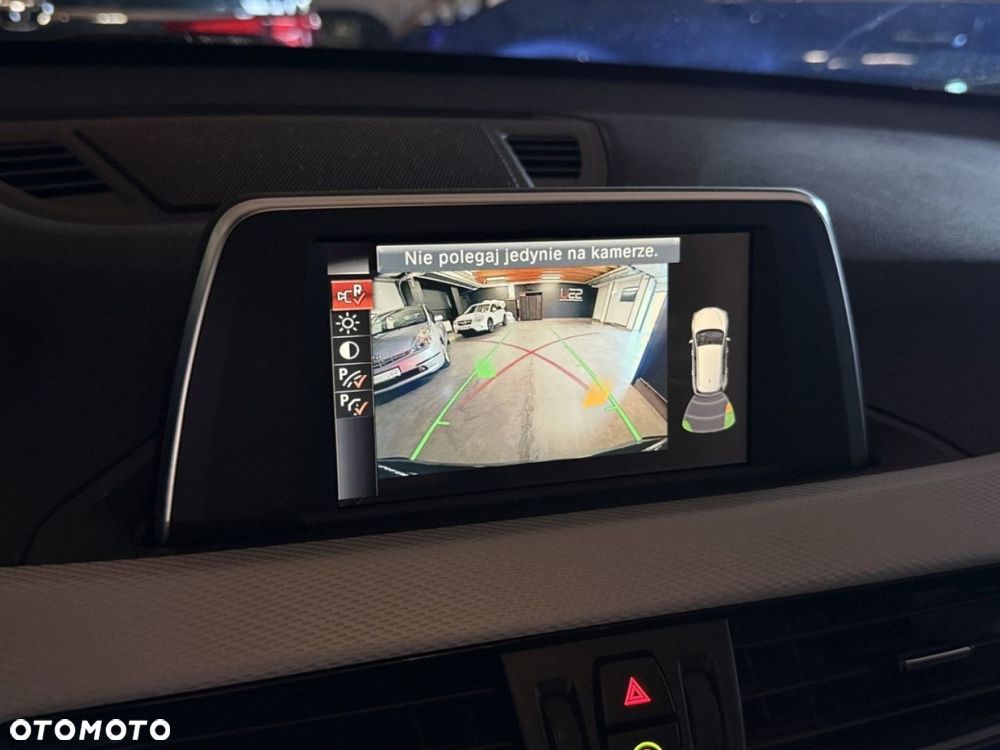 BMW X1 sDrive18d M Sport - 23