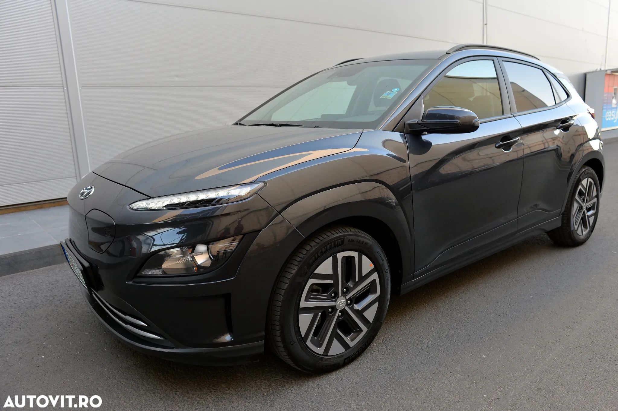 Hyundai KONA Electric 204CP Highway + Navi - 1