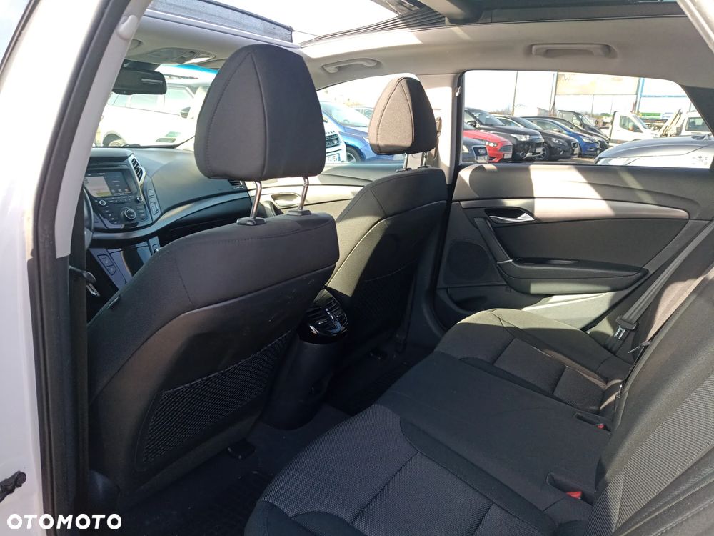 Hyundai i40 1.7 CRDi BlueDrive Premium - 17