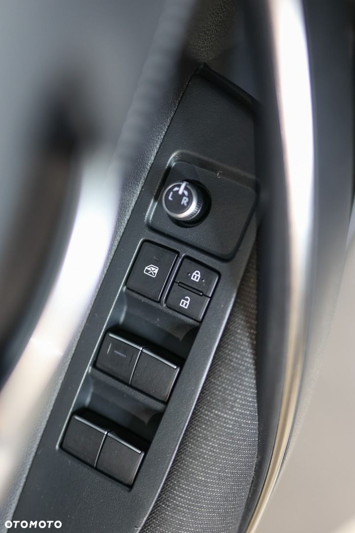 Toyota Corolla - 21