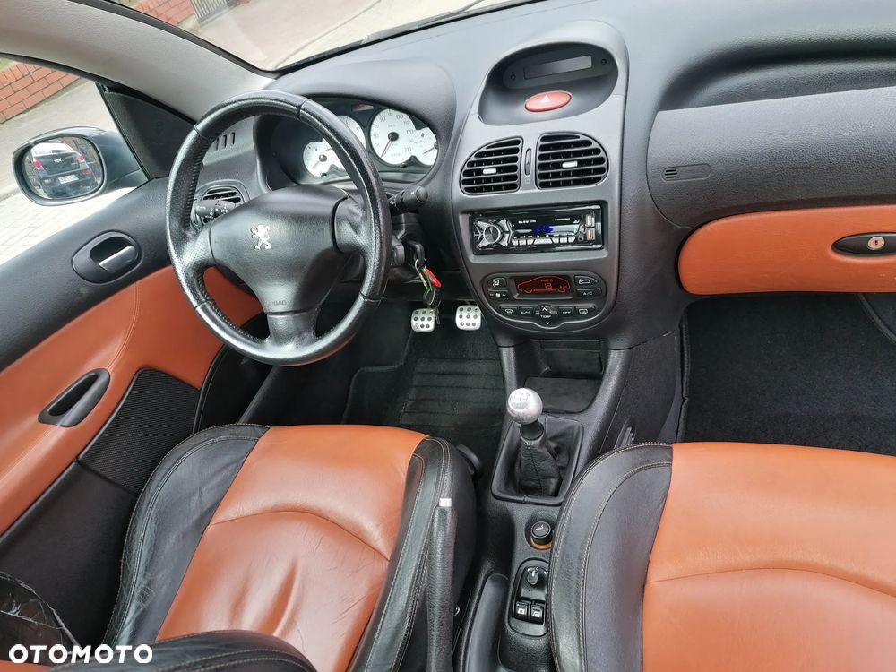 Używany Peugeot 206 2003 - 6 900 PLN, 150 101 km - Otomoto.pl