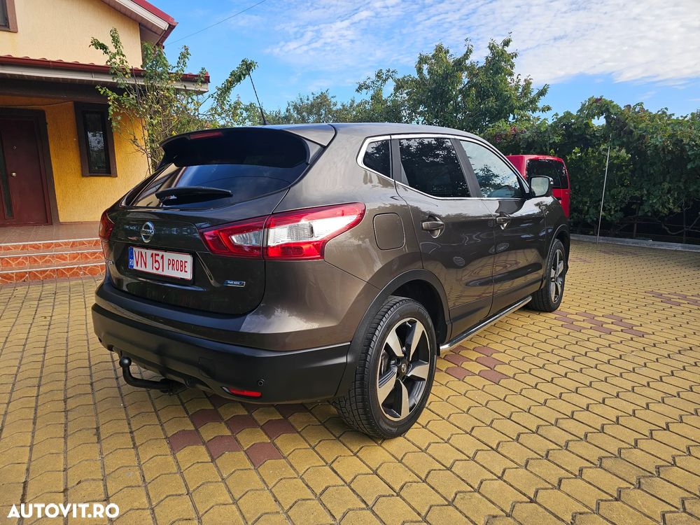 Nissan Qashqai 1.5 DCI N-Connecta - 11