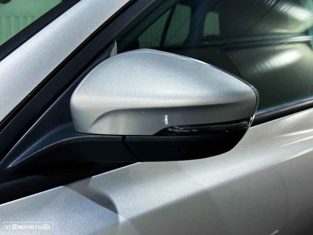 Ford Focus 1.0 EcoBoost Hybrid Aut. ACTIVE X - 46