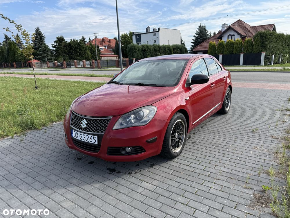 Suzuki Kizashi - 1