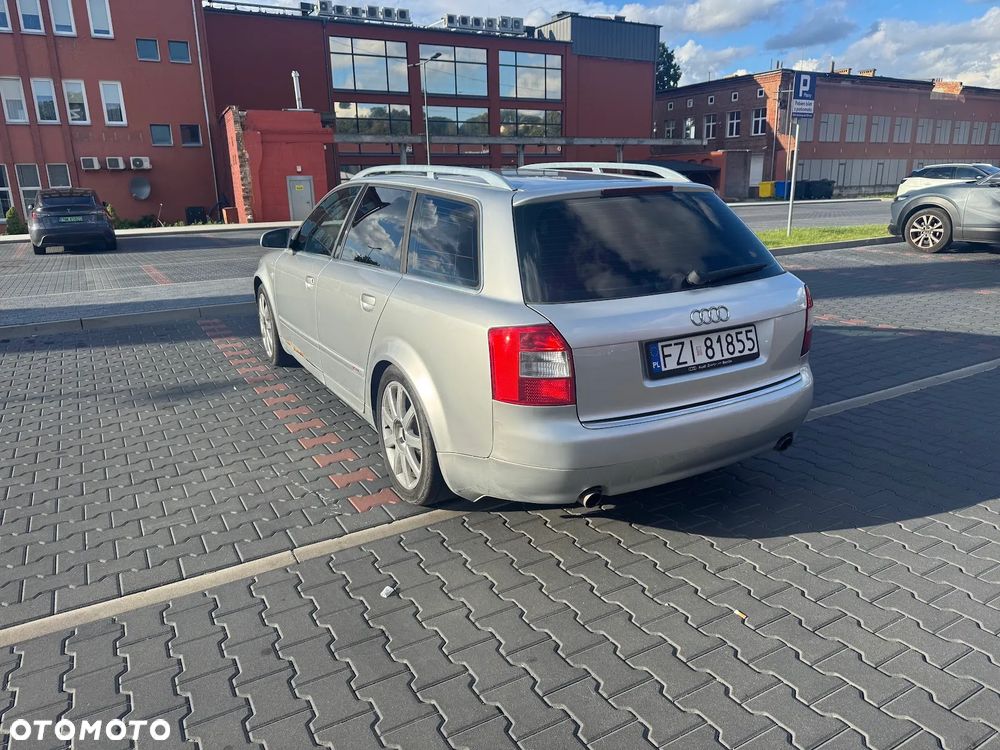 Audi A4 Avant 1.8 T quattro - 9