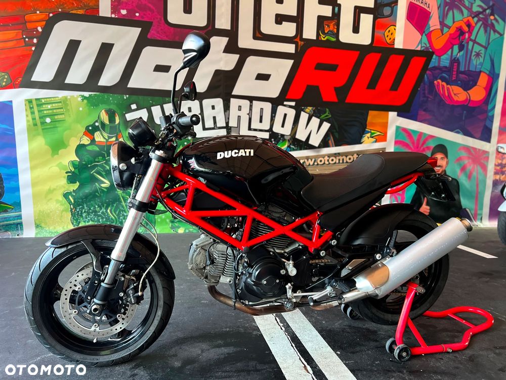 Ducati Monster - 18