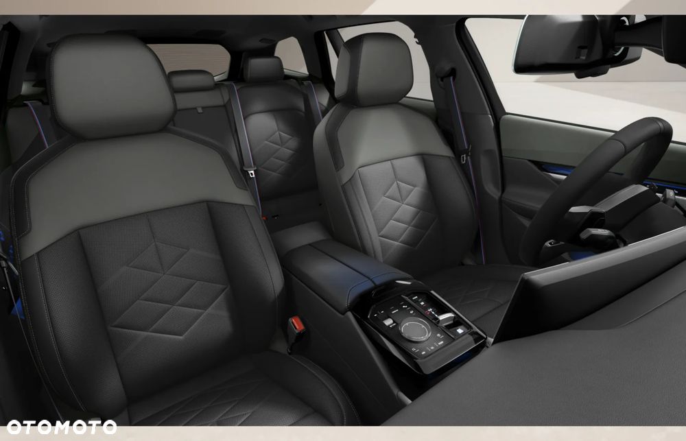 BMW Seria 5 540d xDrive mHEV - 10