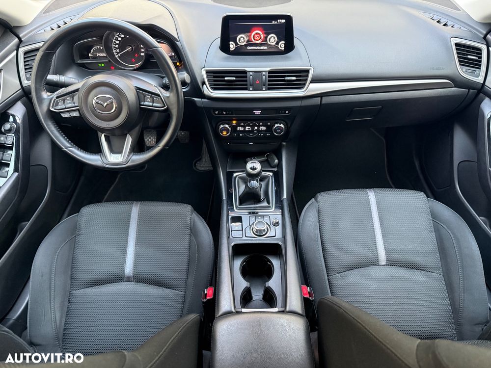 Mazda 3 - 11
