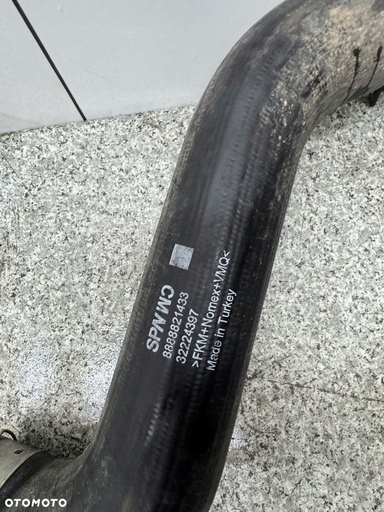 przewód intercoolera volvo xc40 2017-2024 32224397 2.0 d4 - 7
