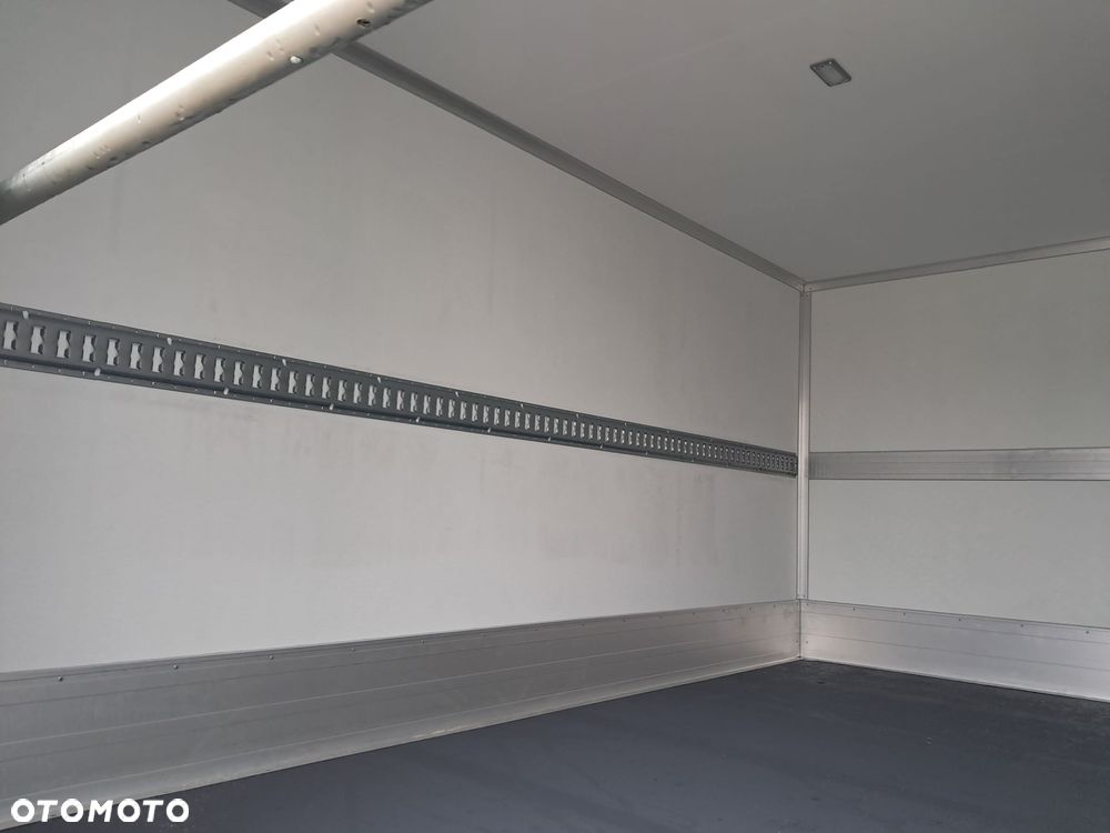 Iveco Daily / Pewny partner w biznesie ! - 14