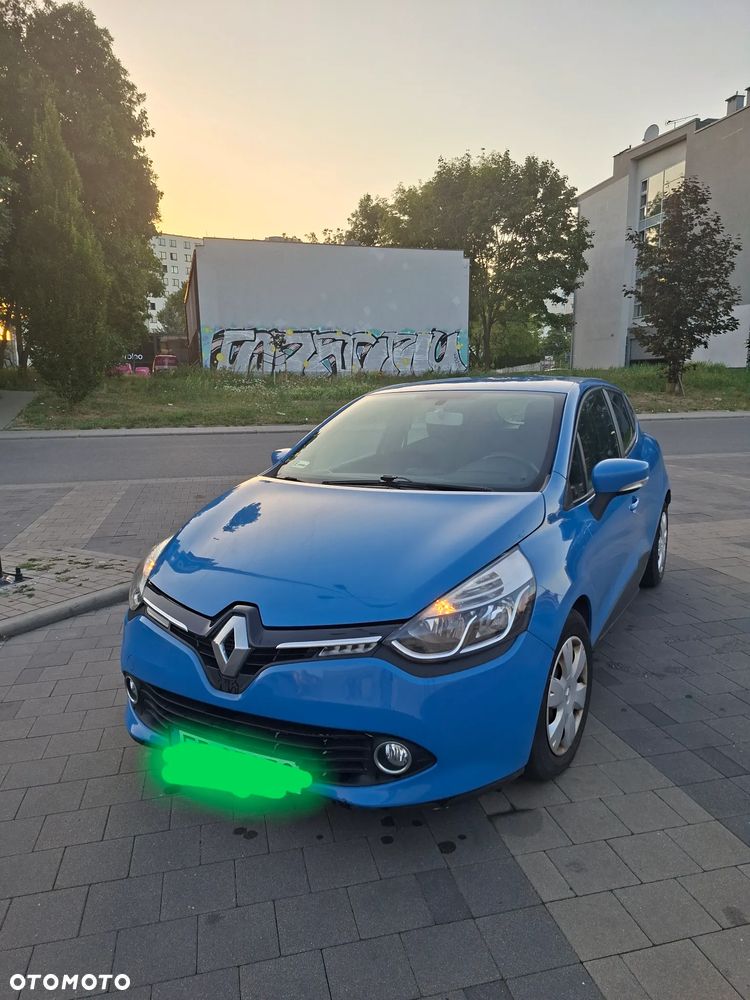 Renault Clio 2012 photo 4
